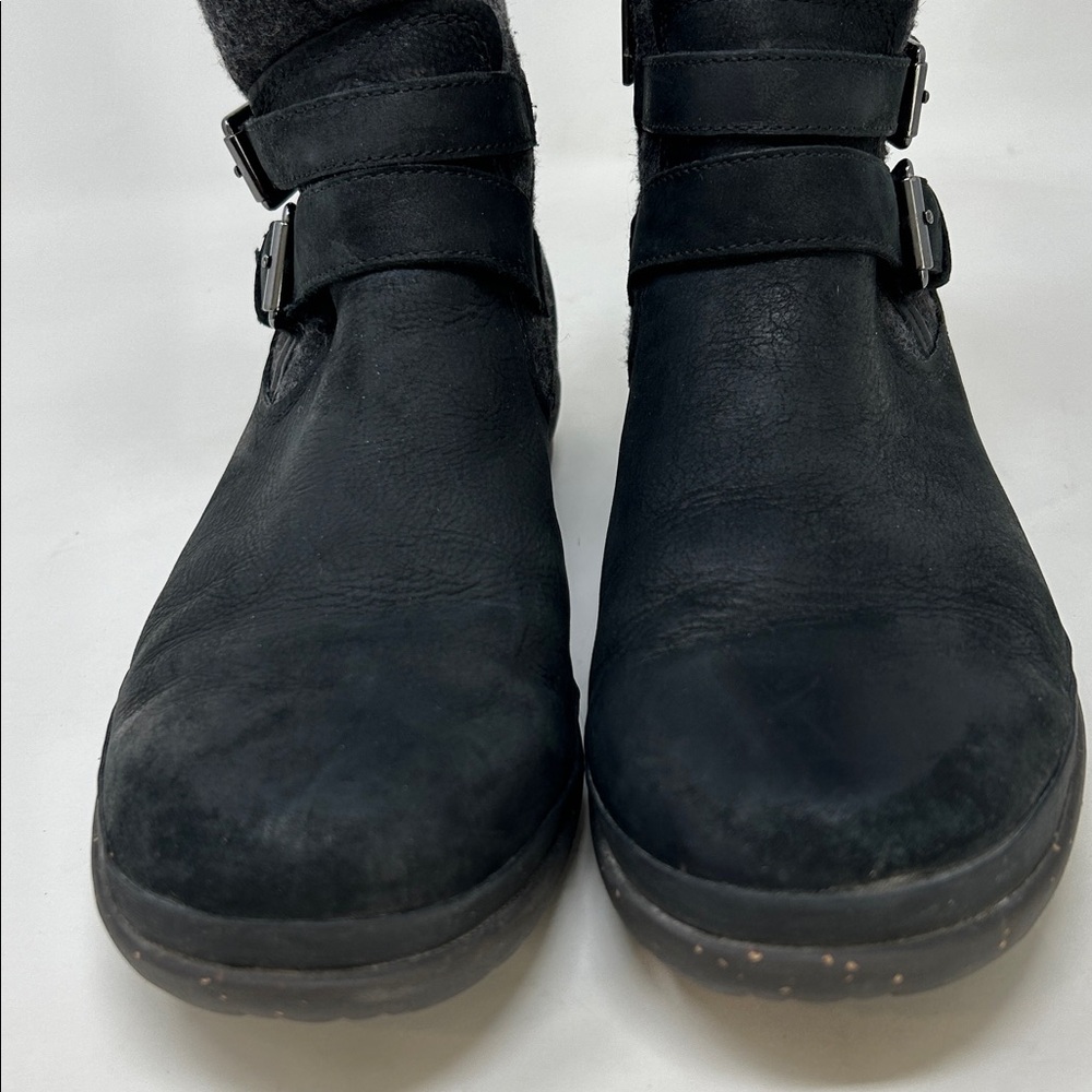 UGG Simmens Boot Size 9 - Picture 7 of 10